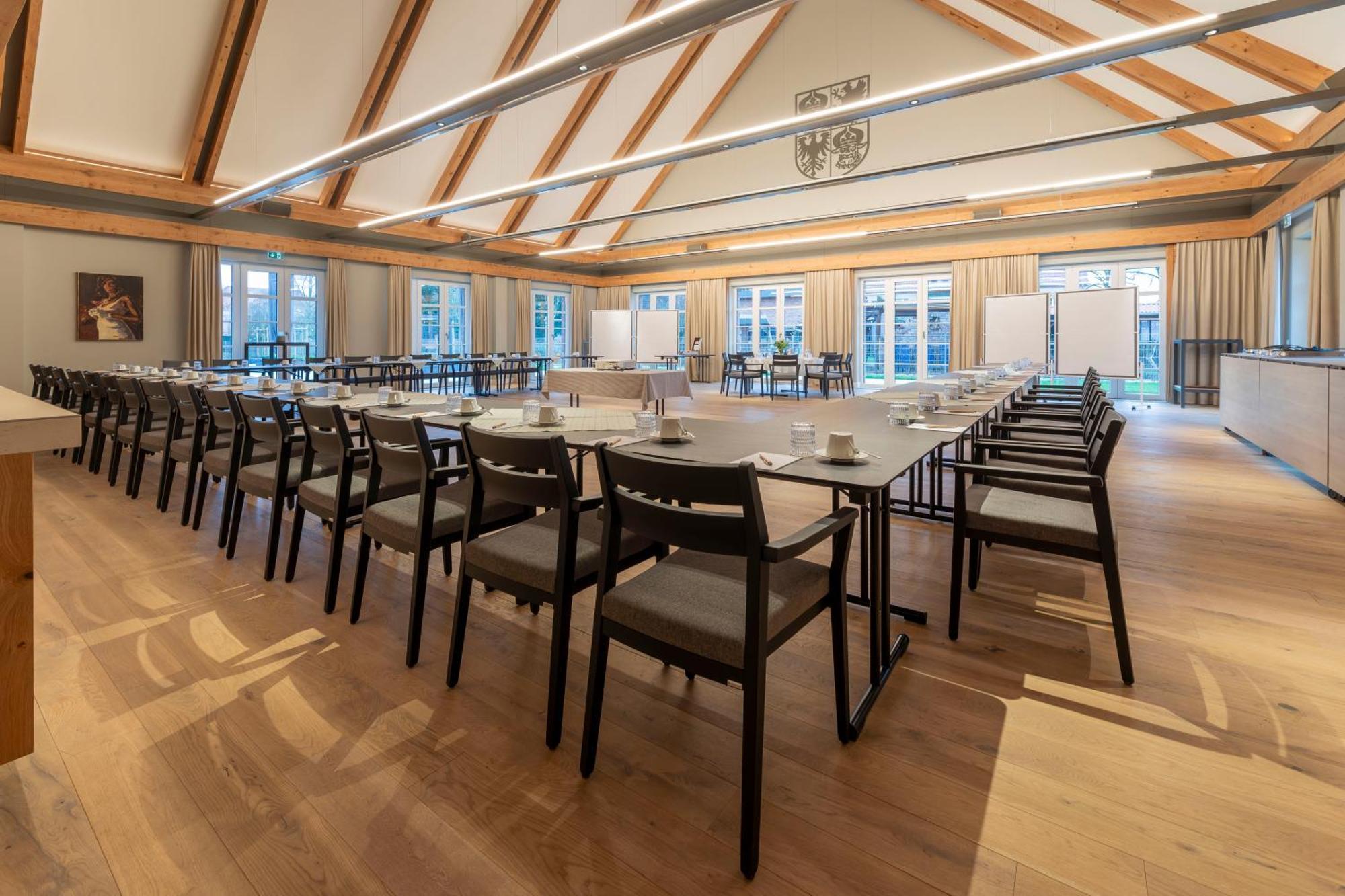 Seehotel Zarrentin Zarrentin am Schaalsee Экстерьер фото