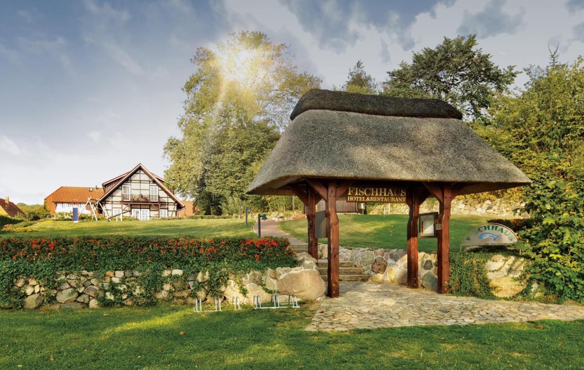 Seehotel Zarrentin Zarrentin am Schaalsee Экстерьер фото
